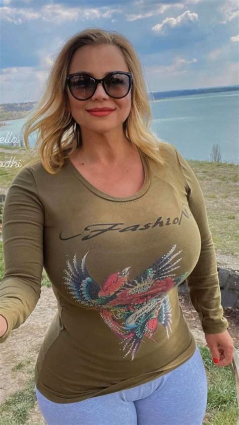 beautiful mature natural tits Search